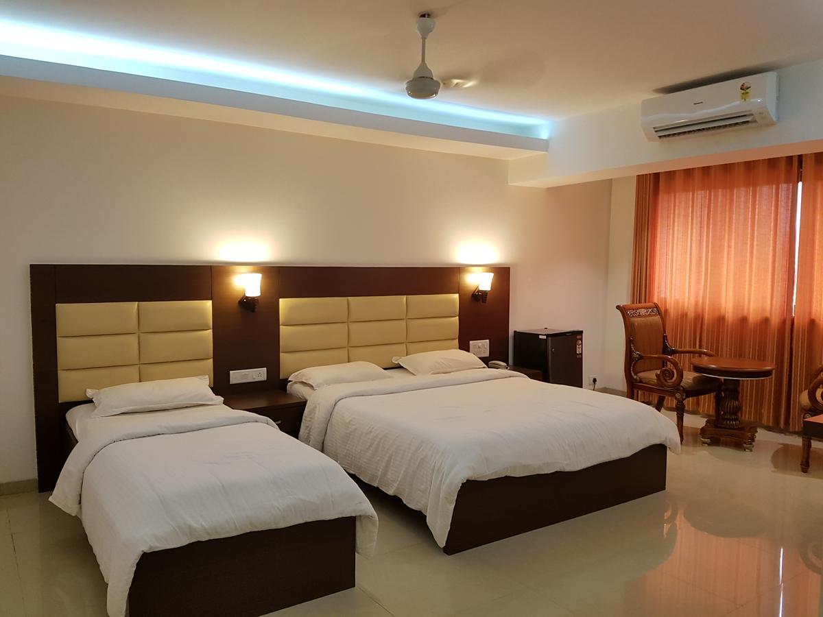 Bisu Hotel & Resorts Khed  Exterior photo